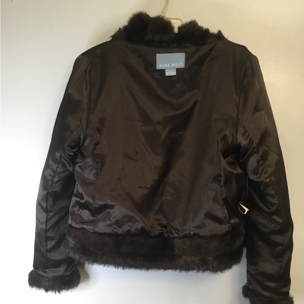 Dark Brown Nine West faux fur coat size Lg - Picture 2 of 9